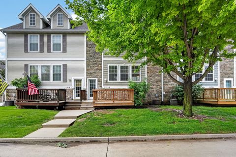 Condo For Sale - 15218 Greenbelt Drive<br/> Urbandale, IA 50323