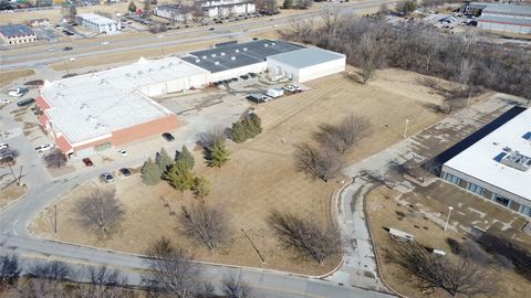 00 109th Street Urbandale IA 50322