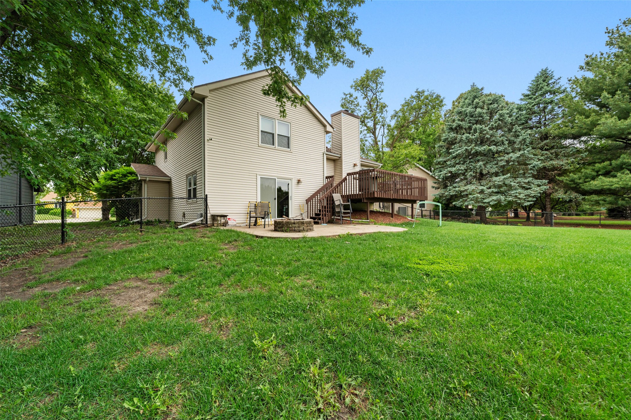 8425 Sharon Circle