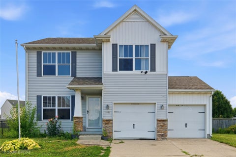 Homes For Sale - 3408 Maple Street<br/> Polk County, Bondurant, IA 50035