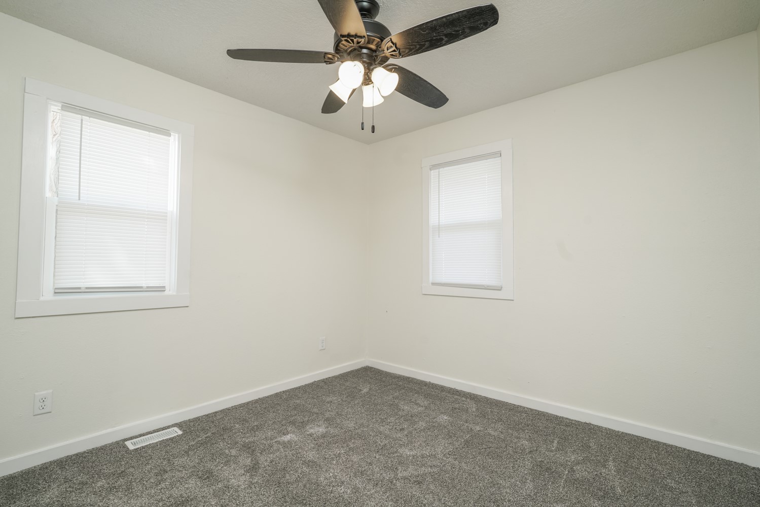 1313 E 26th Street, Des Moines, Iowa image 11