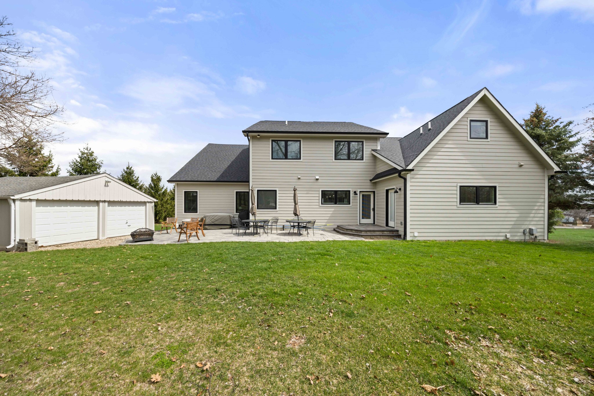 Polk City, Iowa, 50226, United States, 5 Bedrooms Bedrooms, ,6 BathroomsBathrooms,Residential,Active,2035146