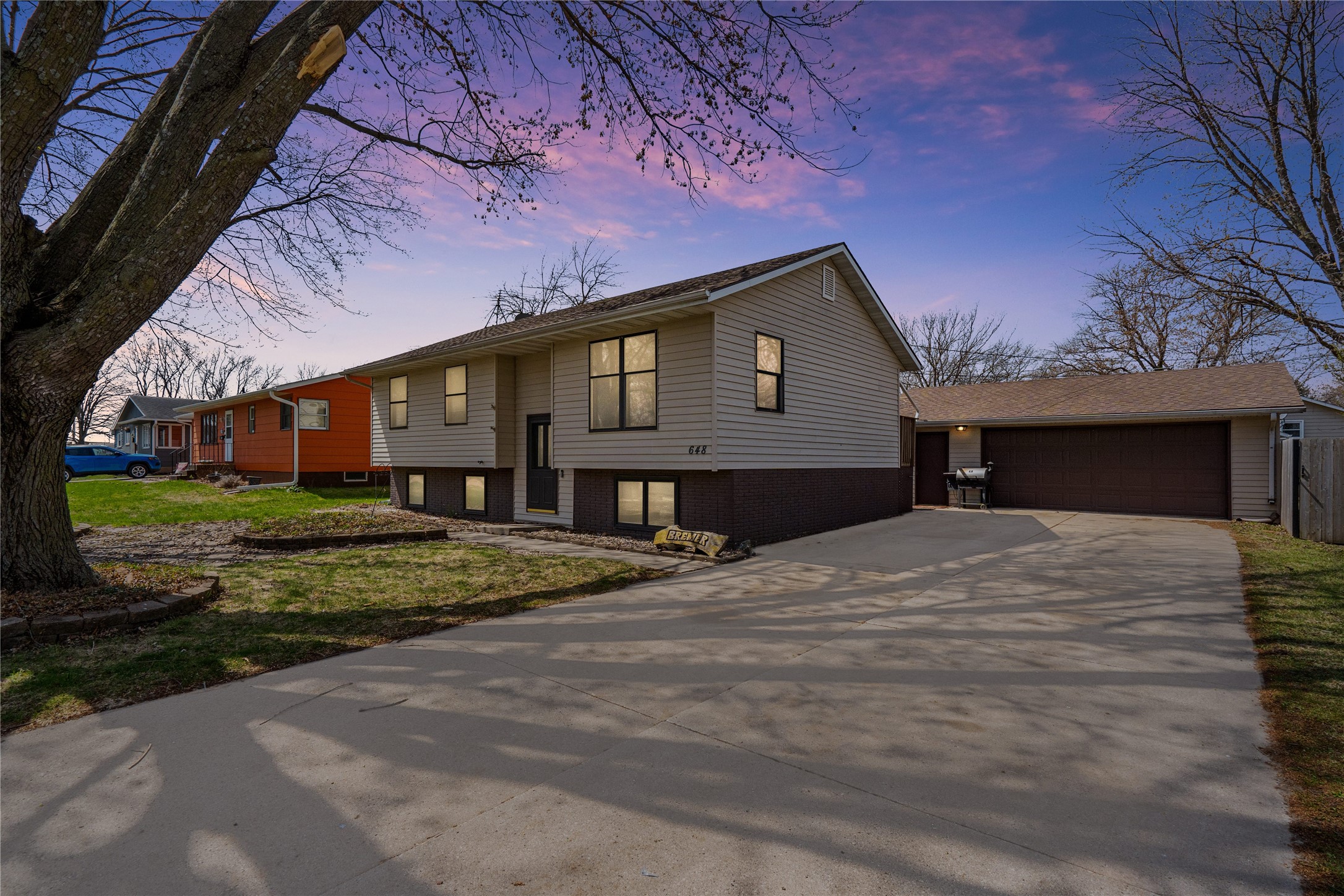 648 18th Street, Nevada, Iowa image 1