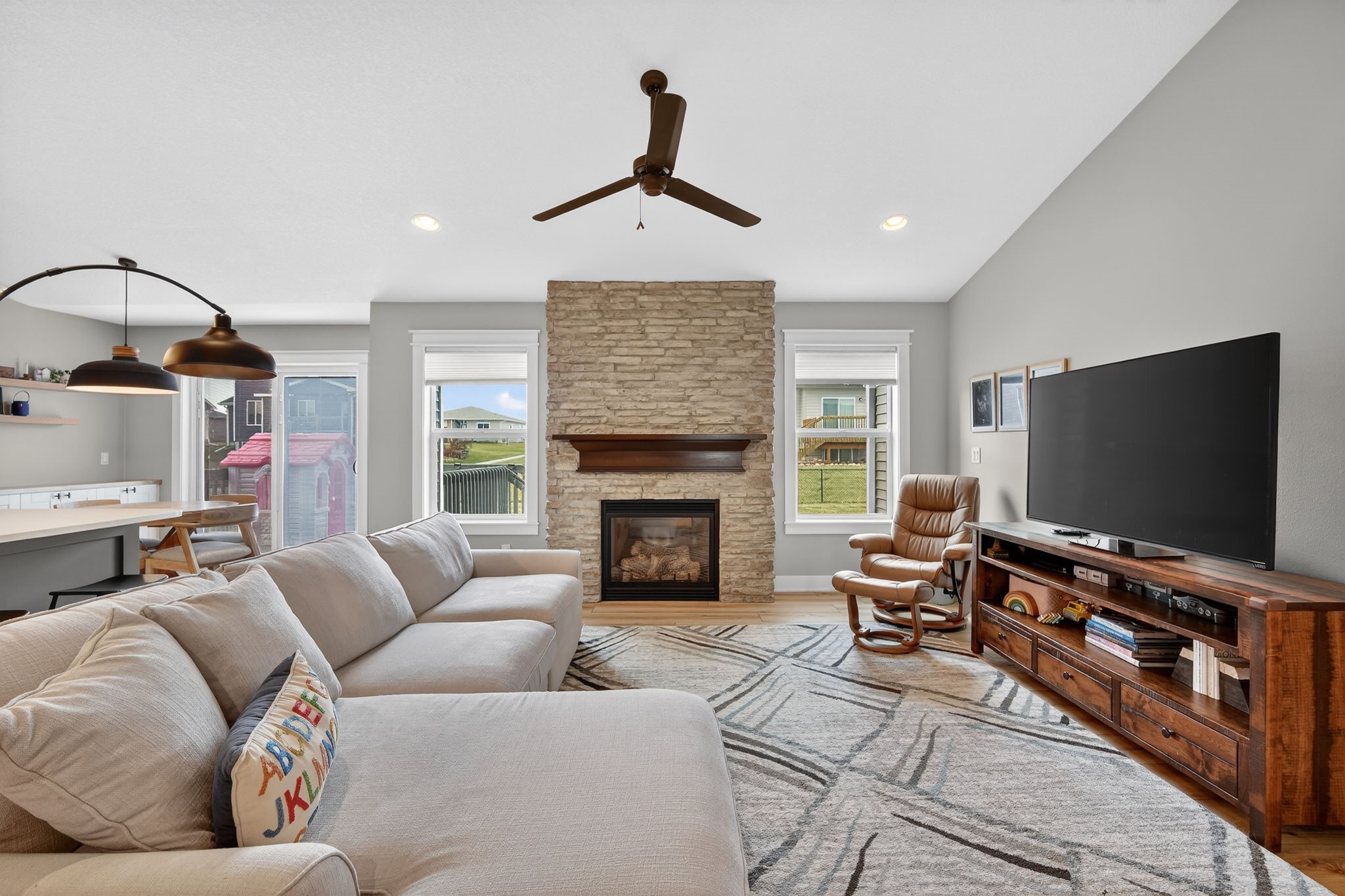 1400 NW Prairie Creek Drive