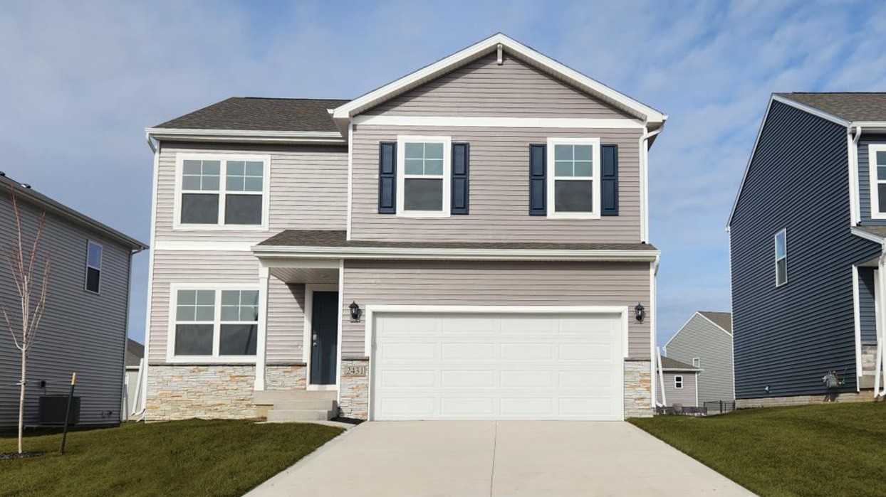 2642 SE Creekhill Way, West Des Moines, Iowa image 1
