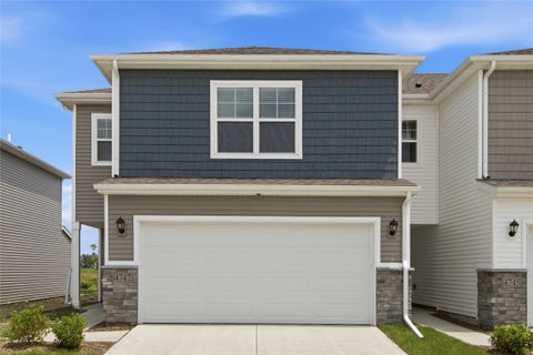 Condo For Rent - 4747 170th Place<br/> Urbandale, IA 50323