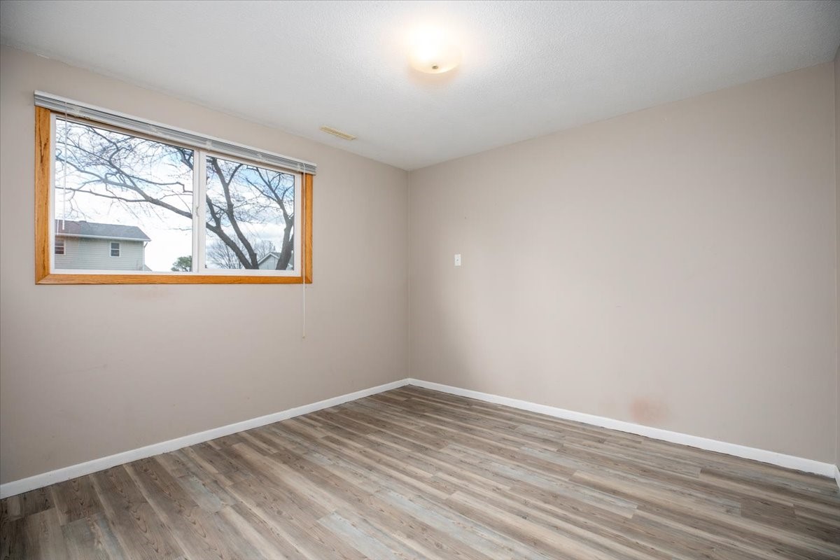 700 Northview Drive, Dallas Center, Iowa image 16