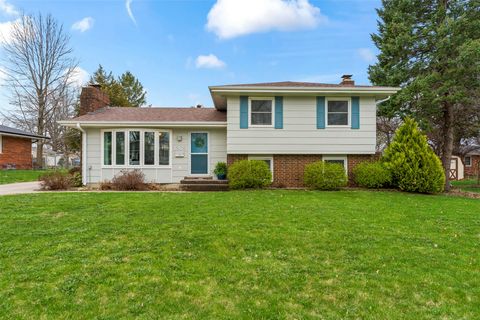 1305 S 12th Avenue E Newton IA 50208
