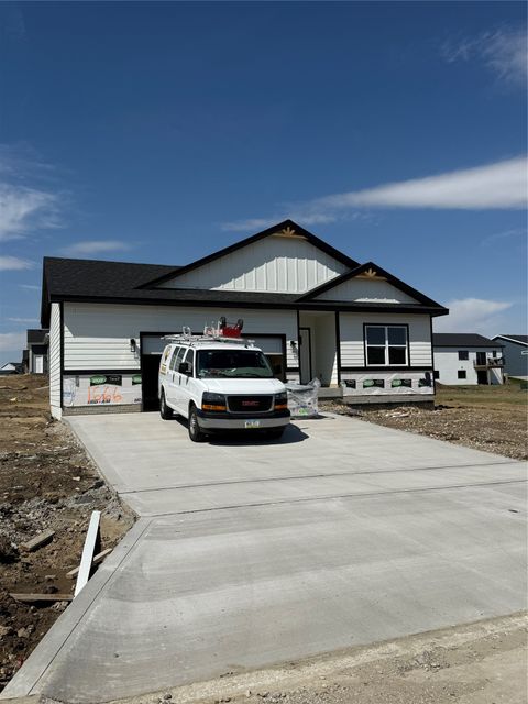 1666 22nd Avenue SE Altoona IA 50009