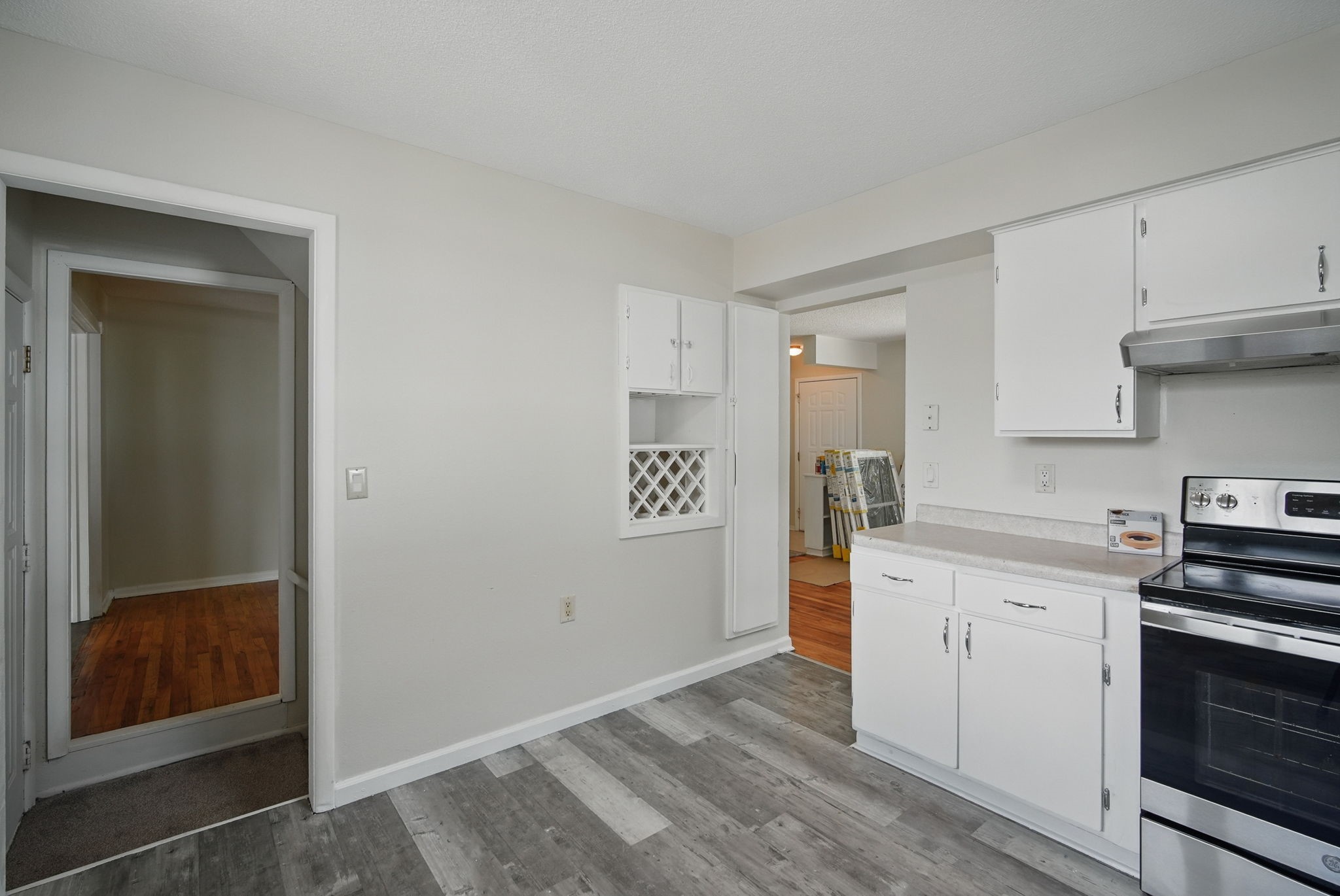 2407 E Tiffin Avenue, Des Moines, Iowa image 12