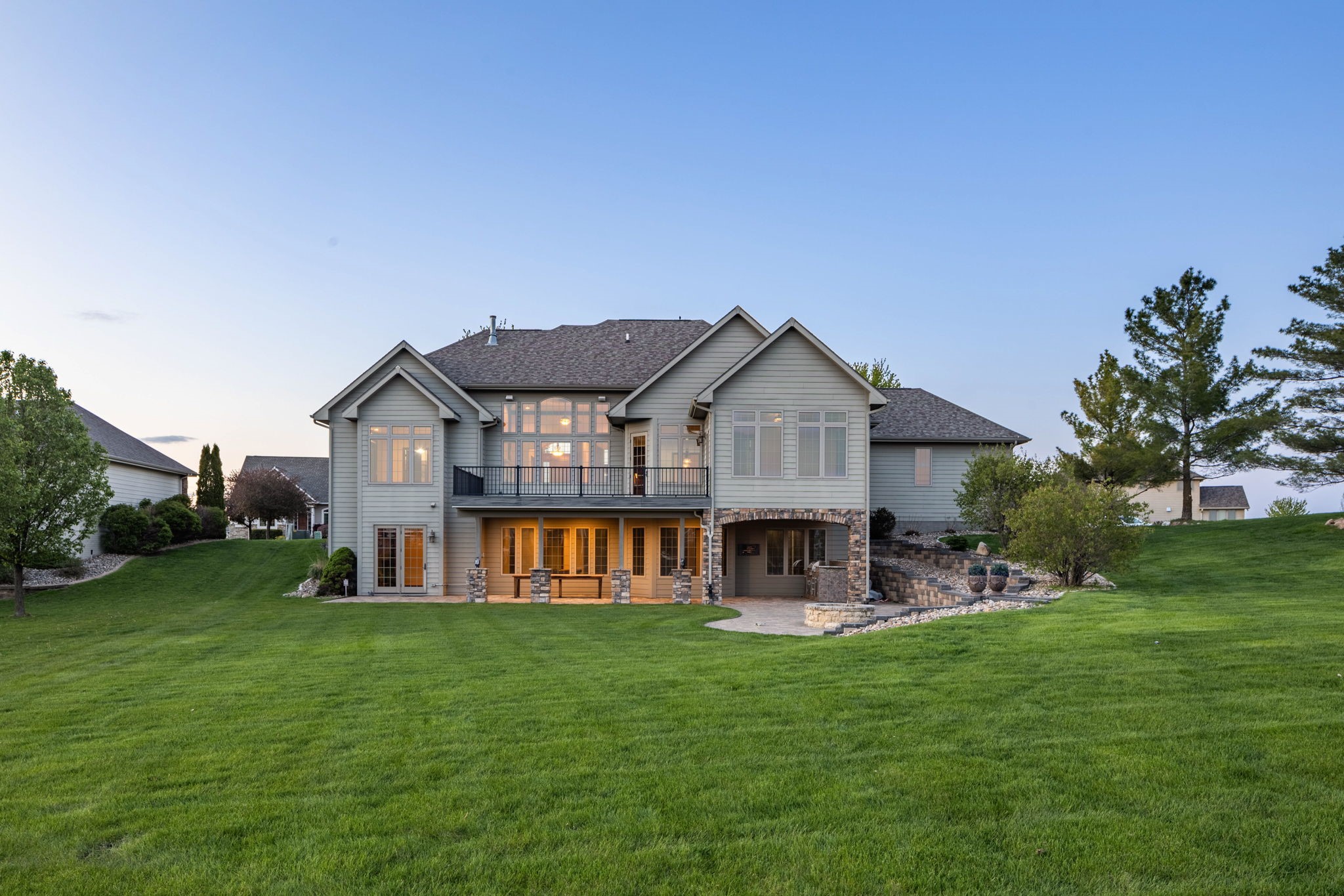 Ankeny, Iowa, 50021, United States, 5 Bedrooms Bedrooms, ,4 BathroomsBathrooms,Residential,Active,2023398