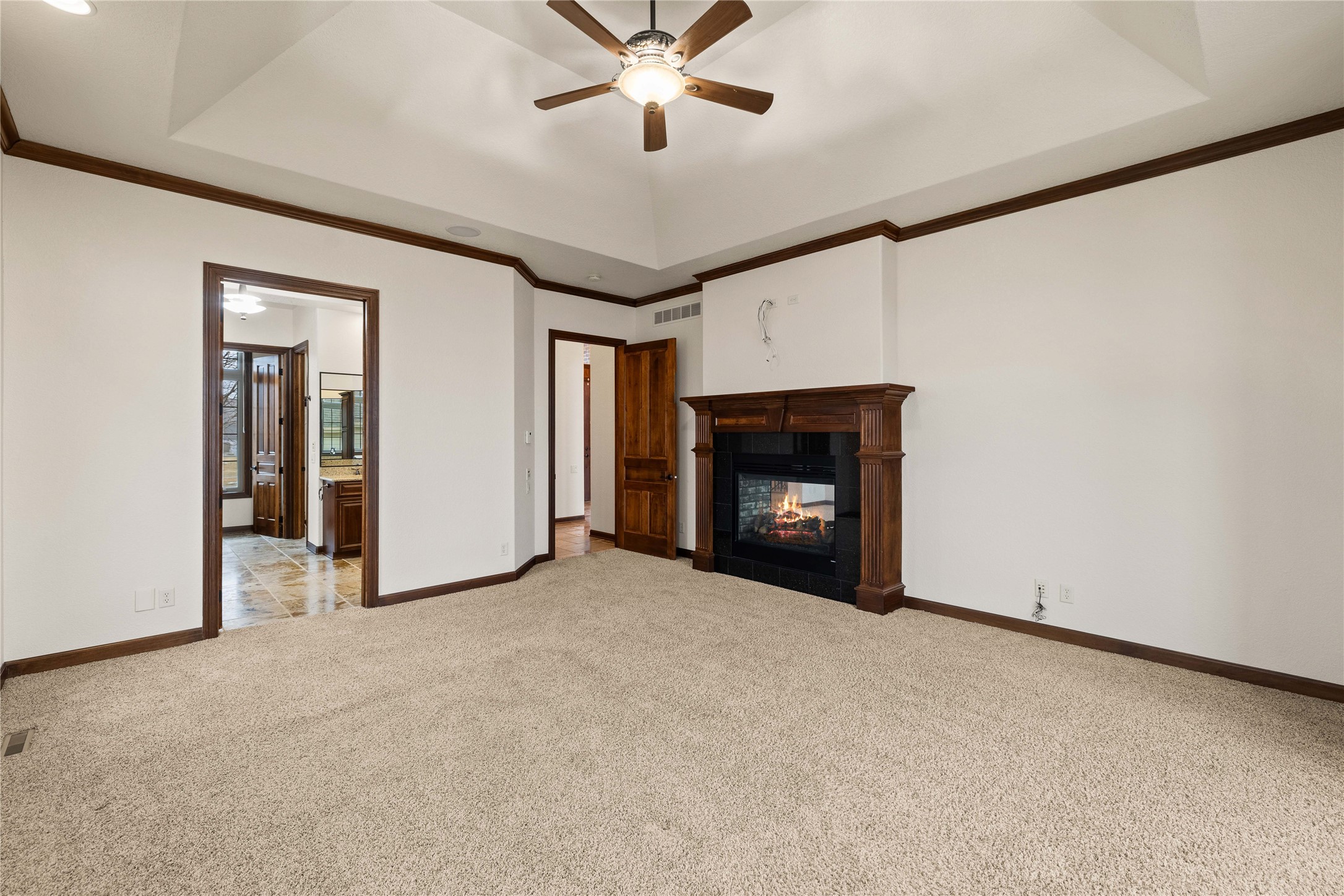 Ankeny, Iowa, 50021, United States, 5 Bedrooms Bedrooms, ,4 BathroomsBathrooms,Residential,Active,2023398