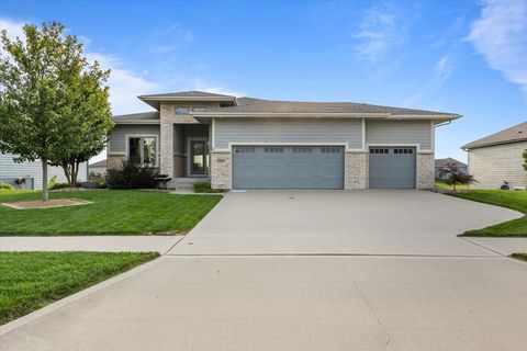 2908 NW Sharmin Drive Ankeny IA 50023
