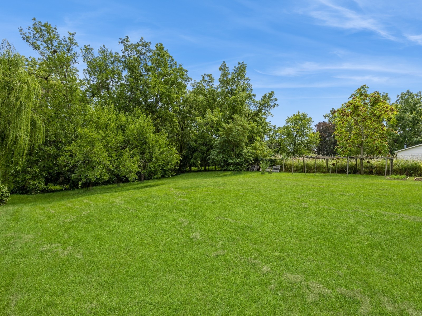 3827 E 32nd Street, Des Moines, Iowa image 29