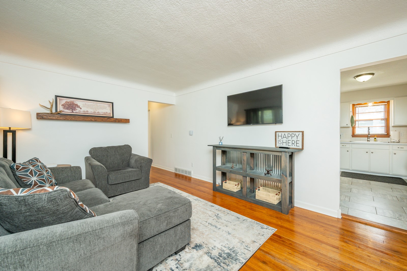 201 SW Sharmin Drive, Ankeny, Iowa image 4