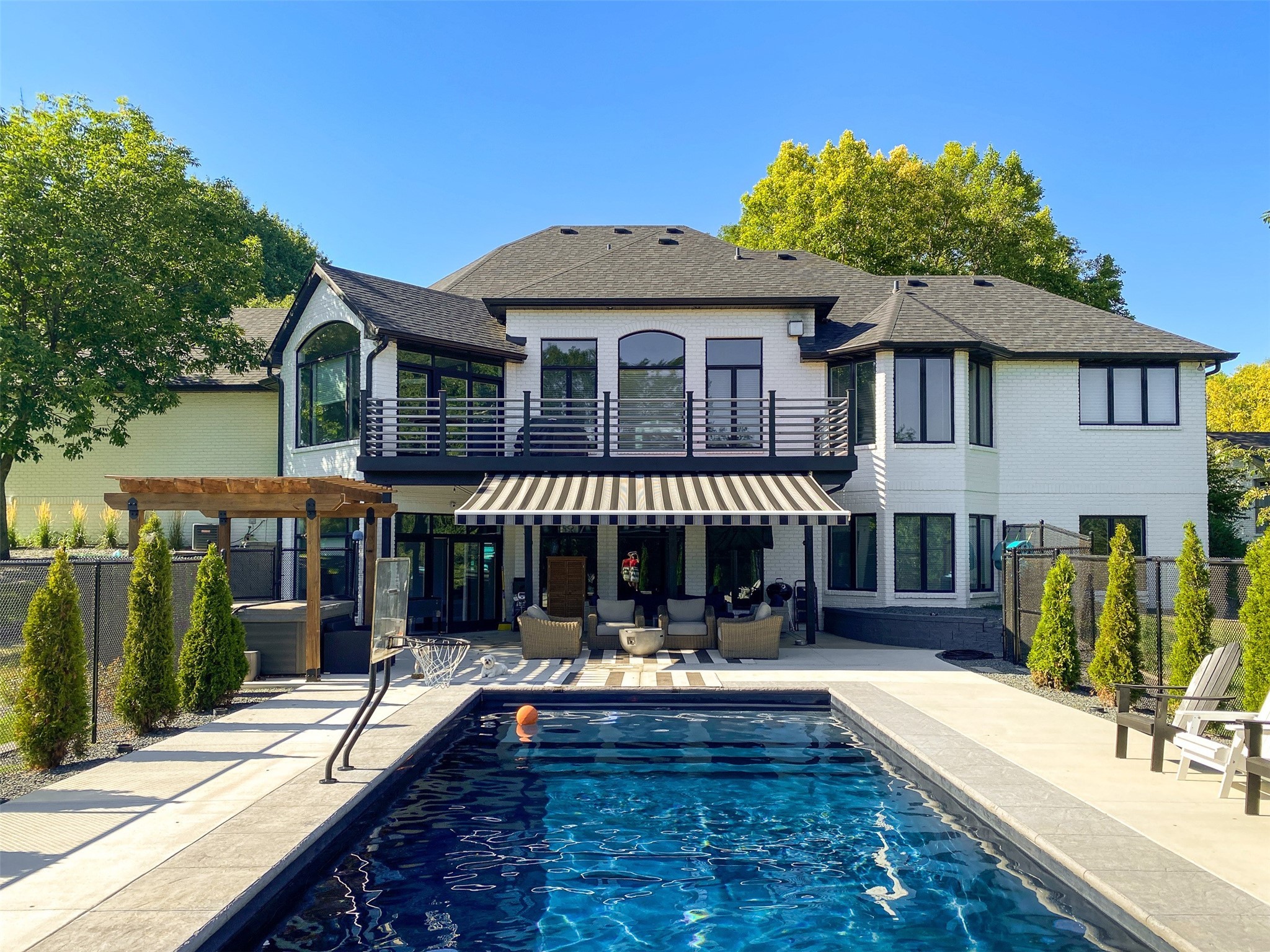 3105 Onondaga Point