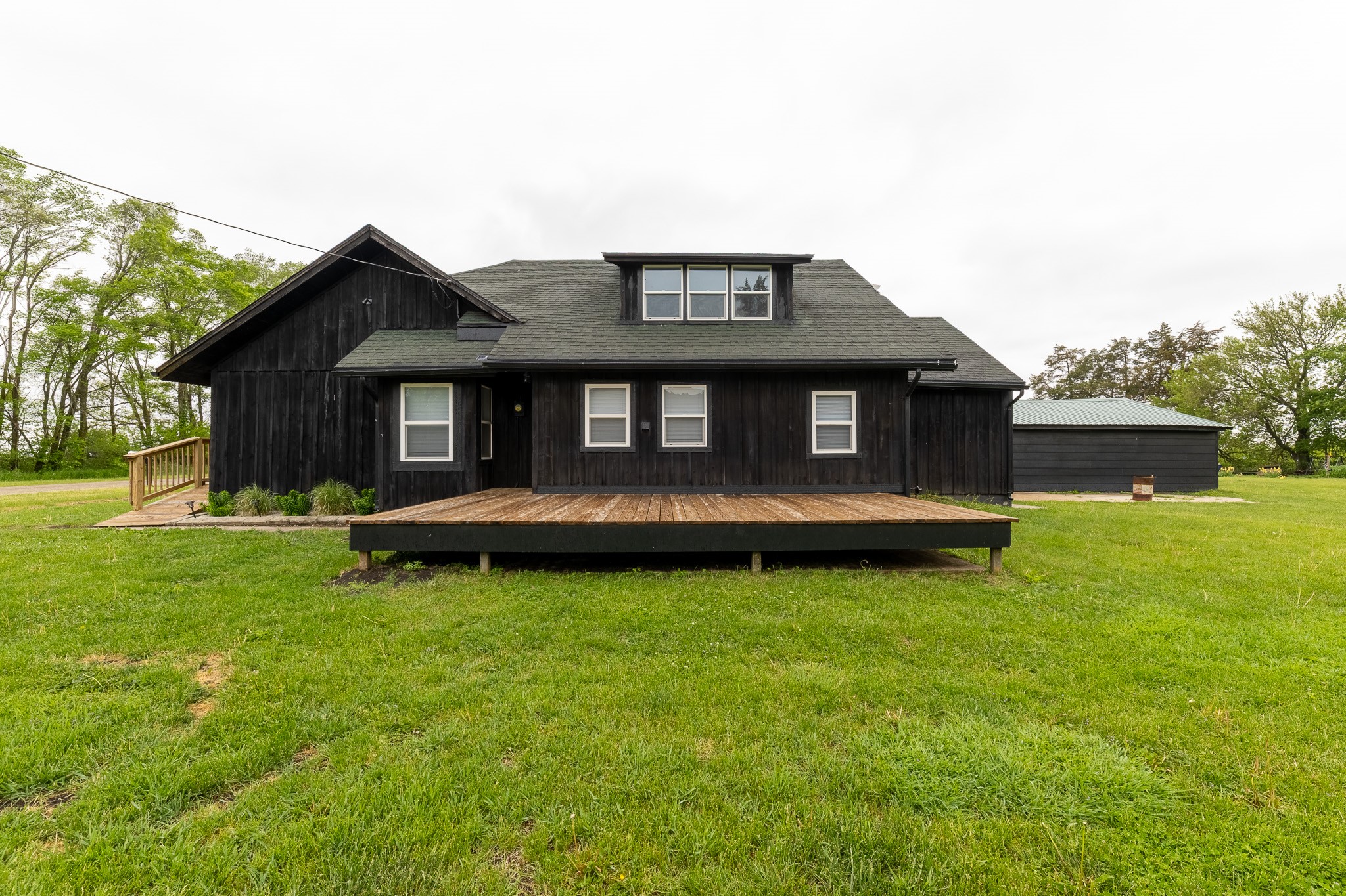 112 W Railroad Avenue, Dawson, Iowa image 3