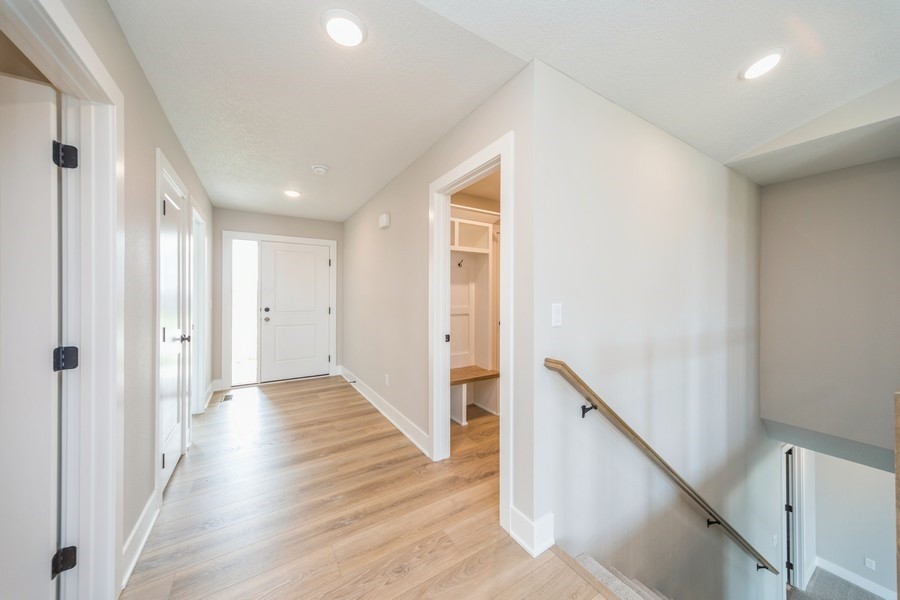 5614 NE Briarwood Drive, Ankeny, Iowa image 2