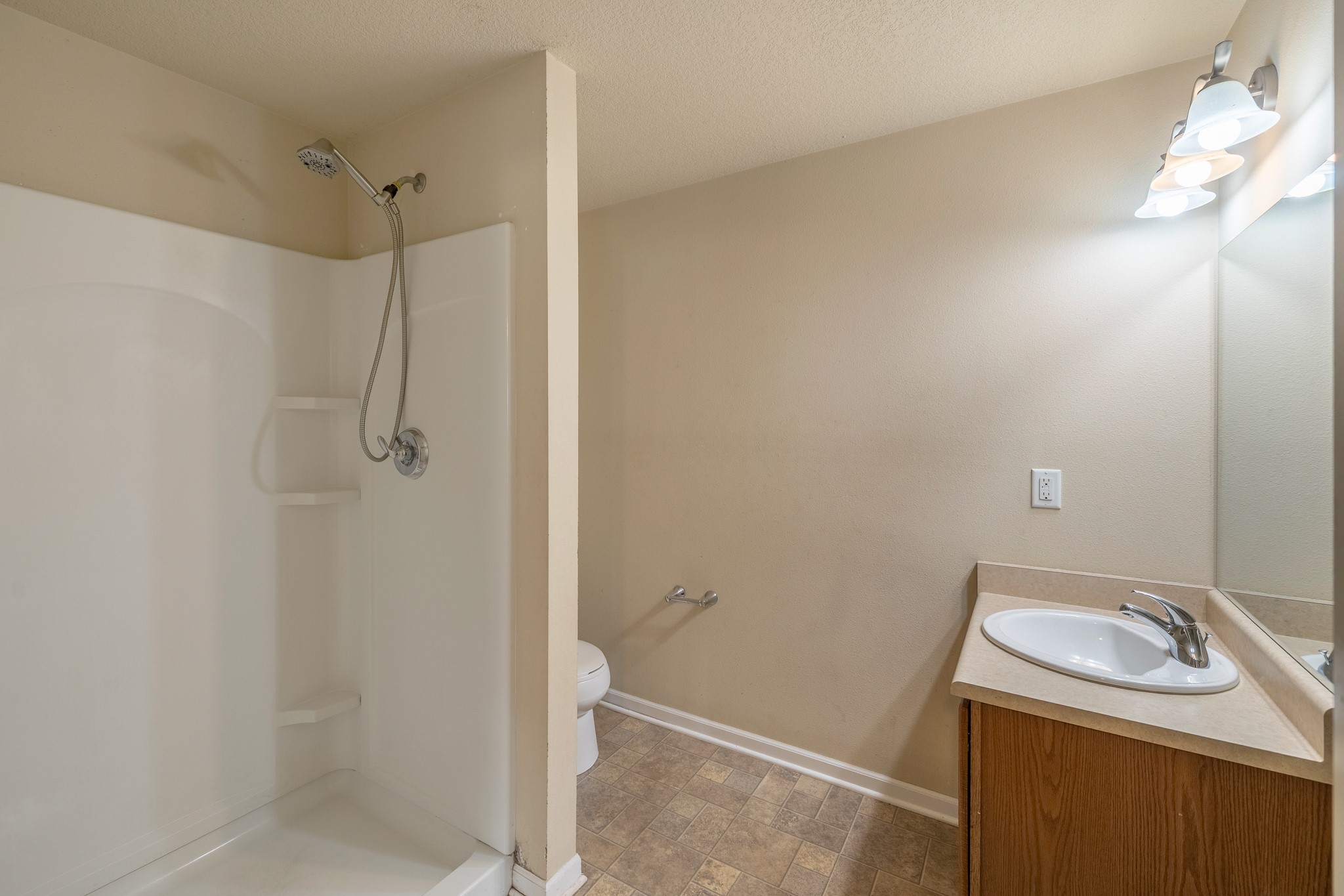 4134 Easter Bay Court, Des Moines, Iowa image 26