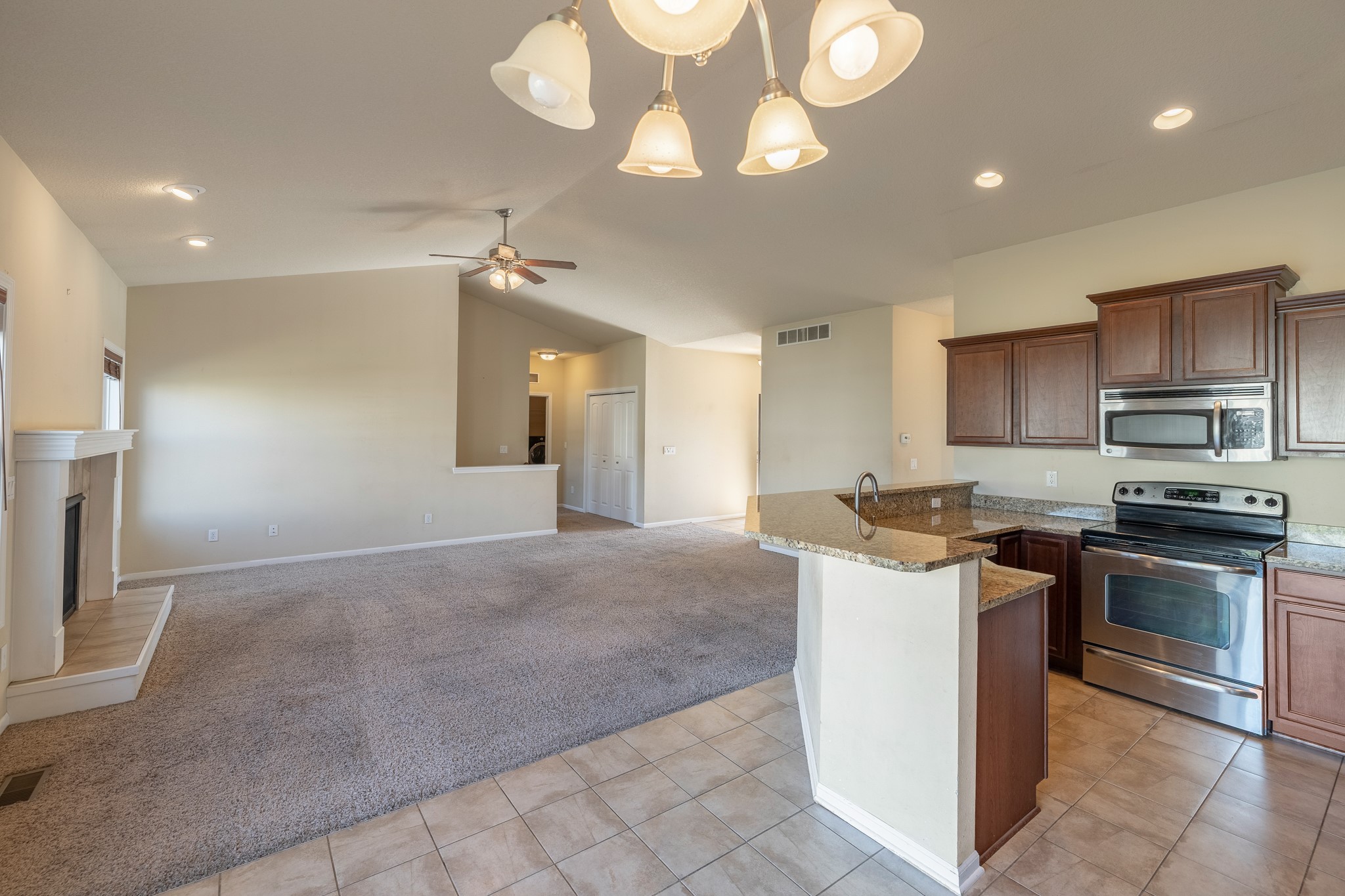 4134 Easter Bay Court, Des Moines, Iowa image 10