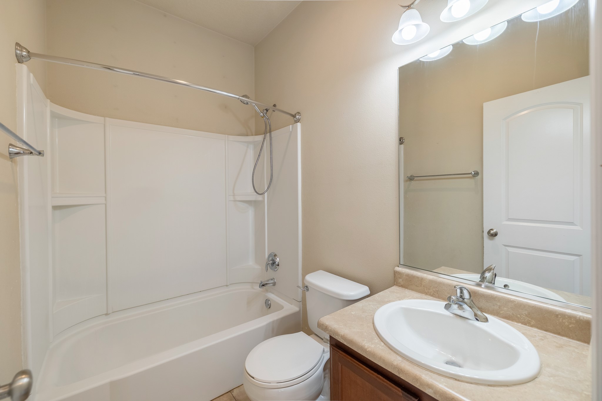 4134 Easter Bay Court, Des Moines, Iowa image 15