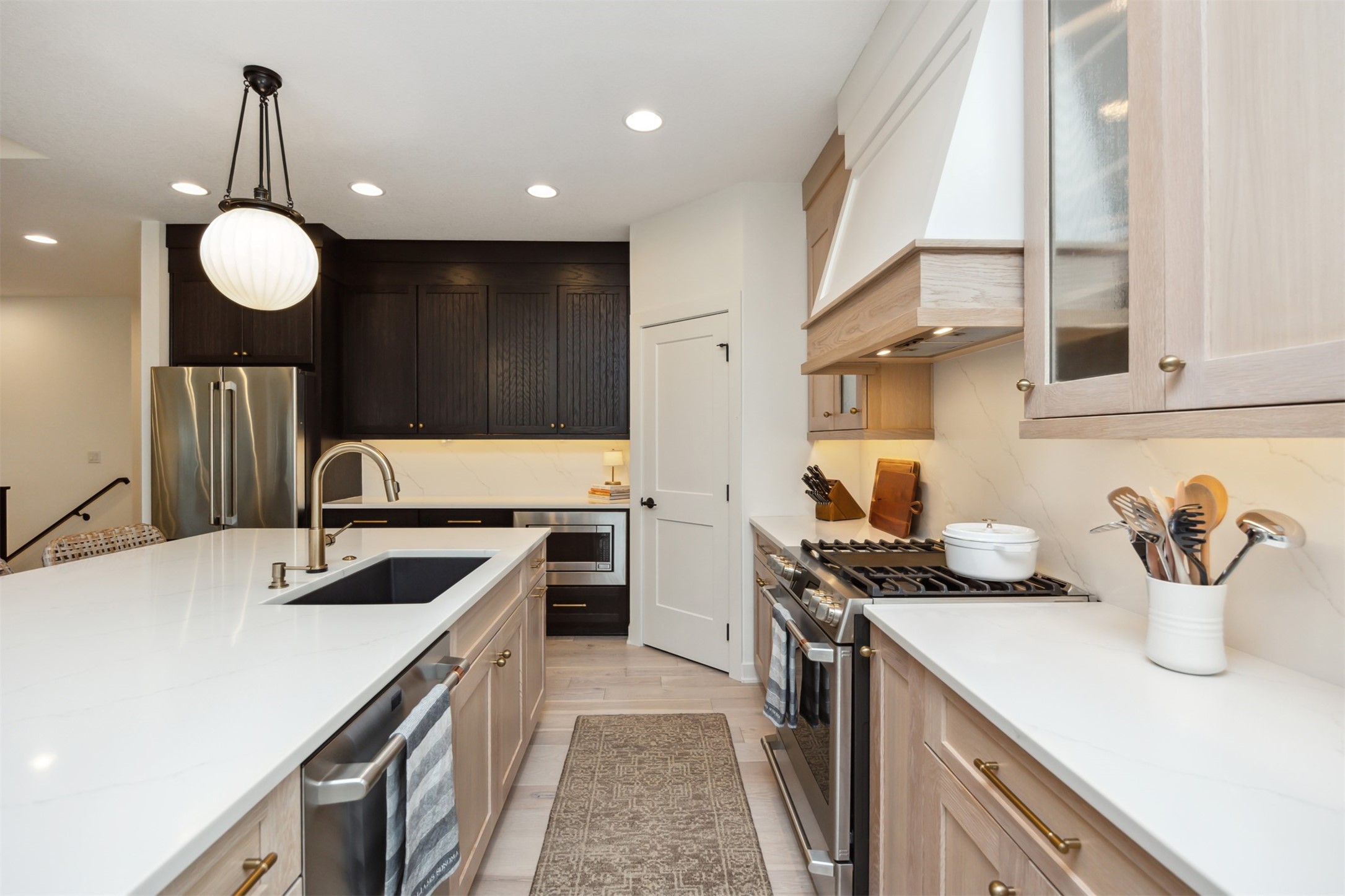 11218 Westport Drive, West Des Moines, Iowa image 14