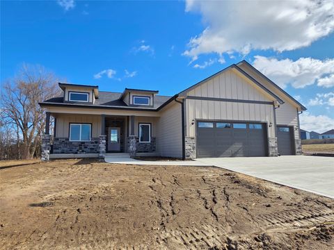 Homes For Sale - 2308 N 7th Street<br/> Warren County, Indianola, IA 50125