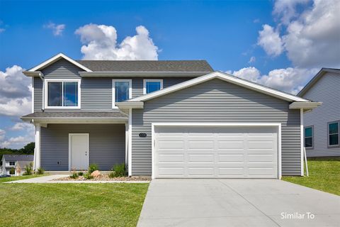 4279 Grover Woods Lane Des Moines IA 50317