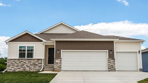 341 Cormorant Drive Norwalk IA 50211