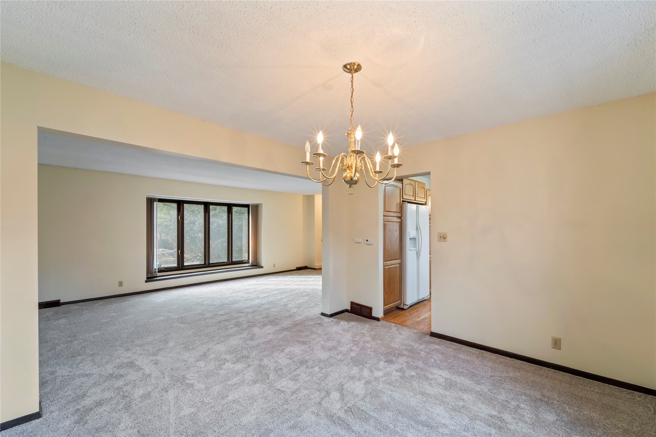 1495 Rio Valley Drive, Clive, Iowa image 17