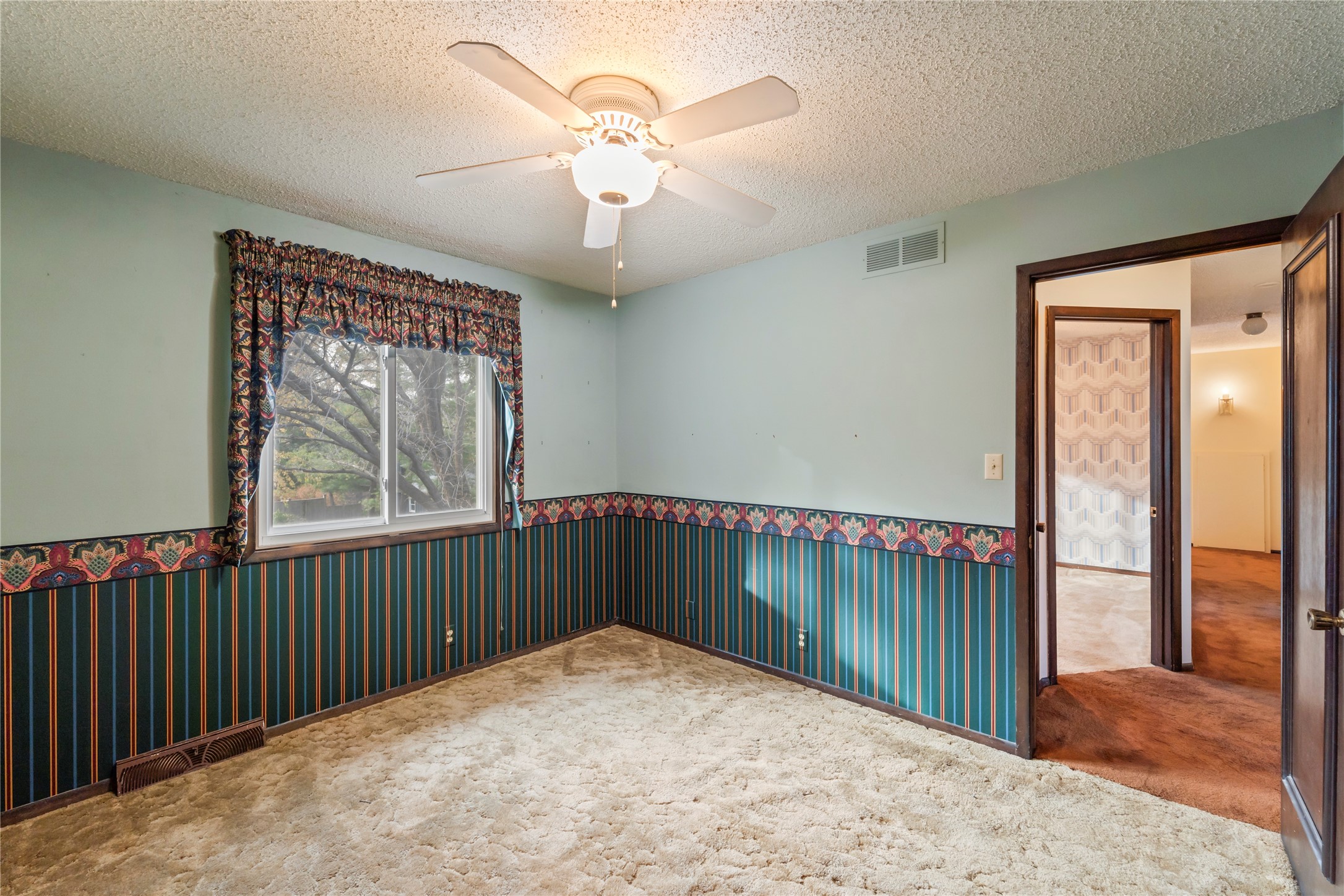 1495 Rio Valley Drive, Clive, Iowa image 29