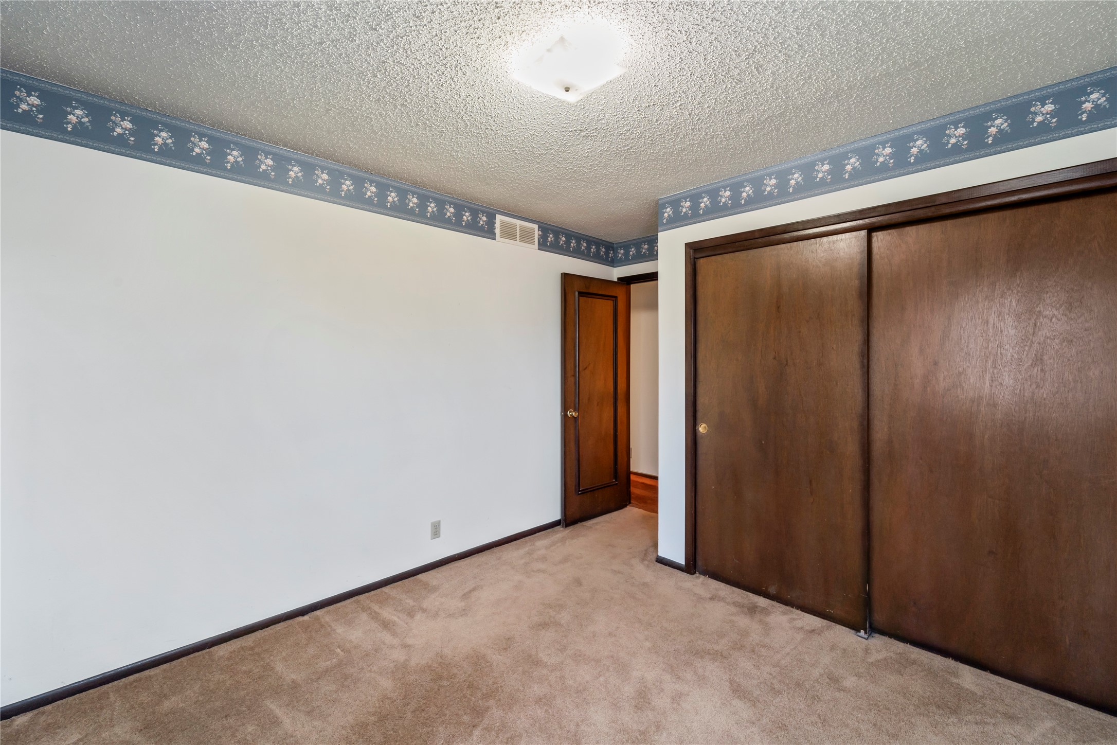 1495 Rio Valley Drive, Clive, Iowa image 27
