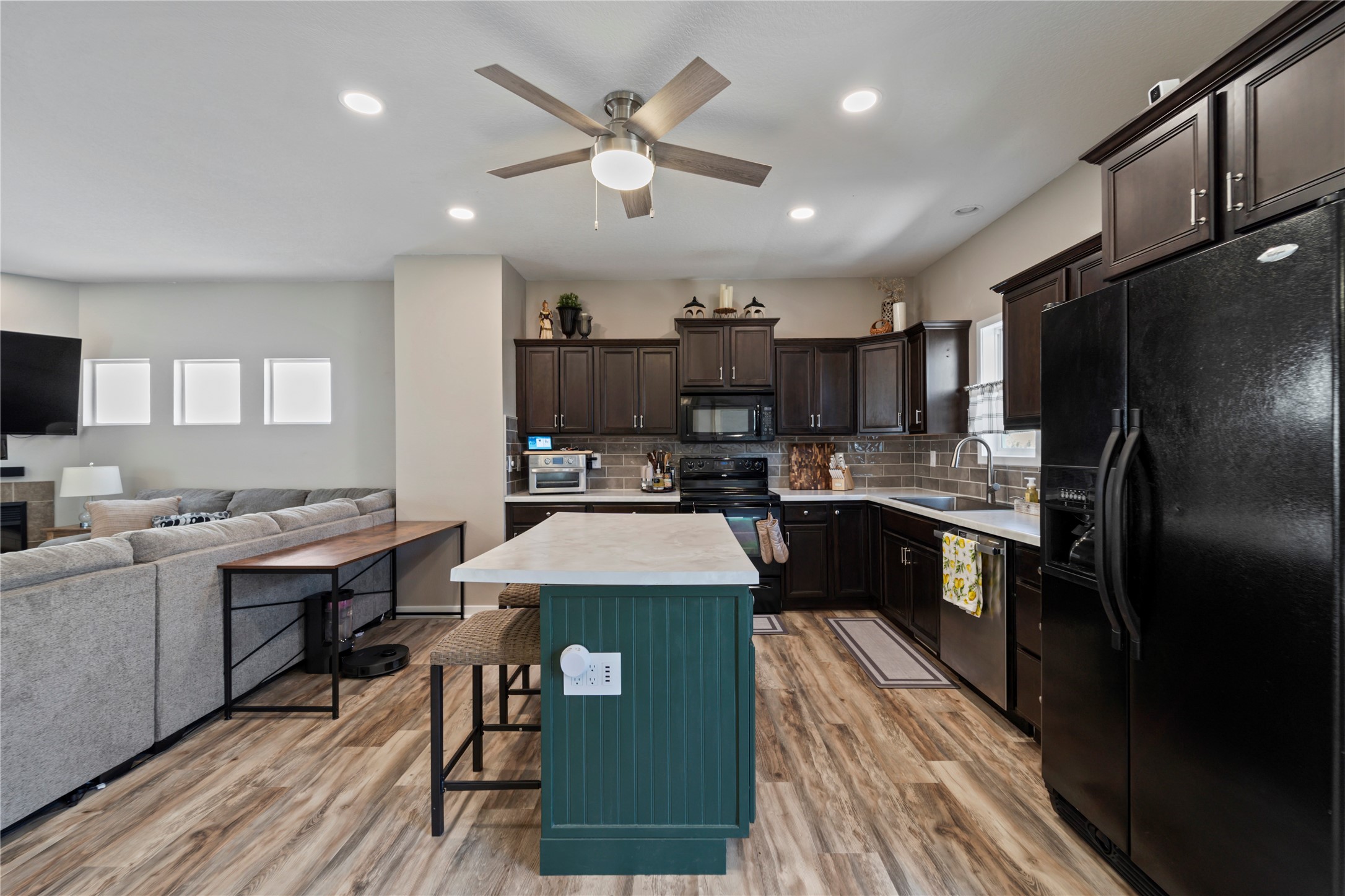 301 SE 11th Street #807, Grimes, Iowa image 8