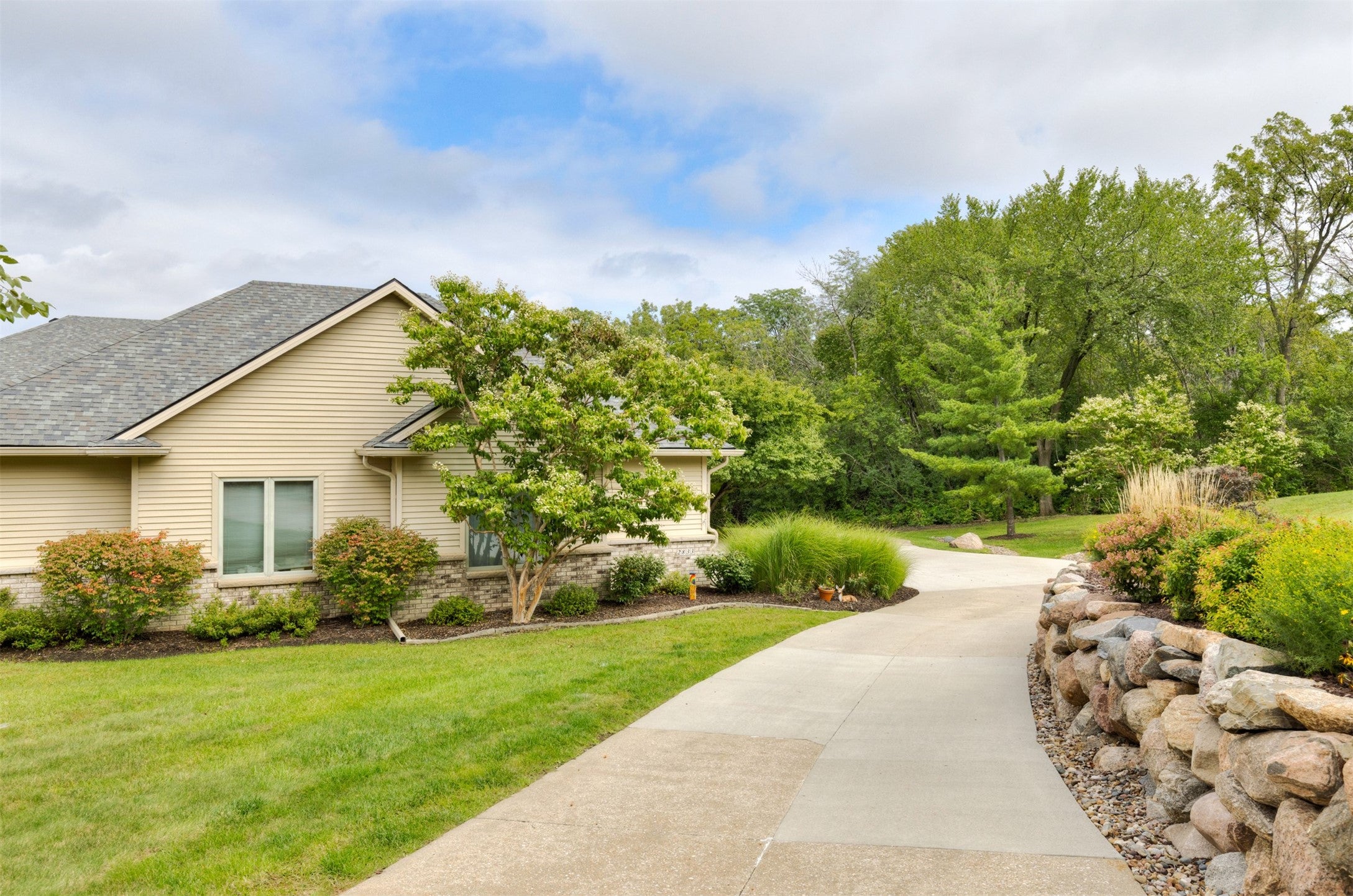 2833 SW 30th Street