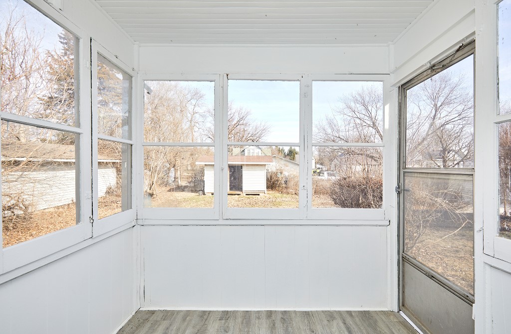 704 E Salem Avenue, Indianola, Iowa image 33