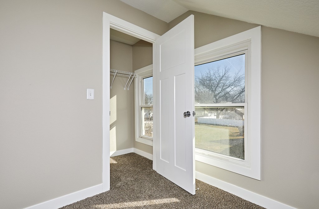 704 E Salem Avenue, Indianola, Iowa image 31