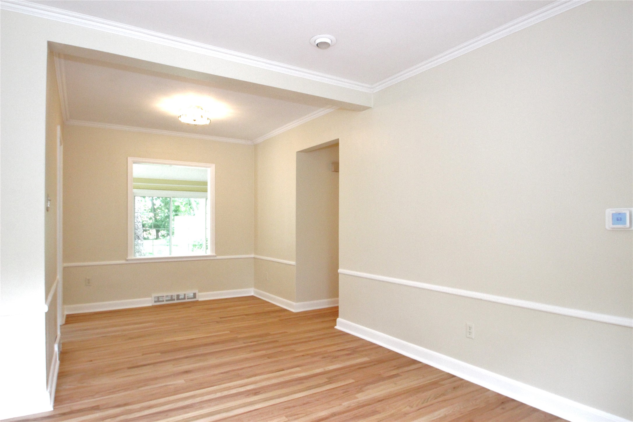 1427 Forestdale Drive, Des Moines, Iowa image 3