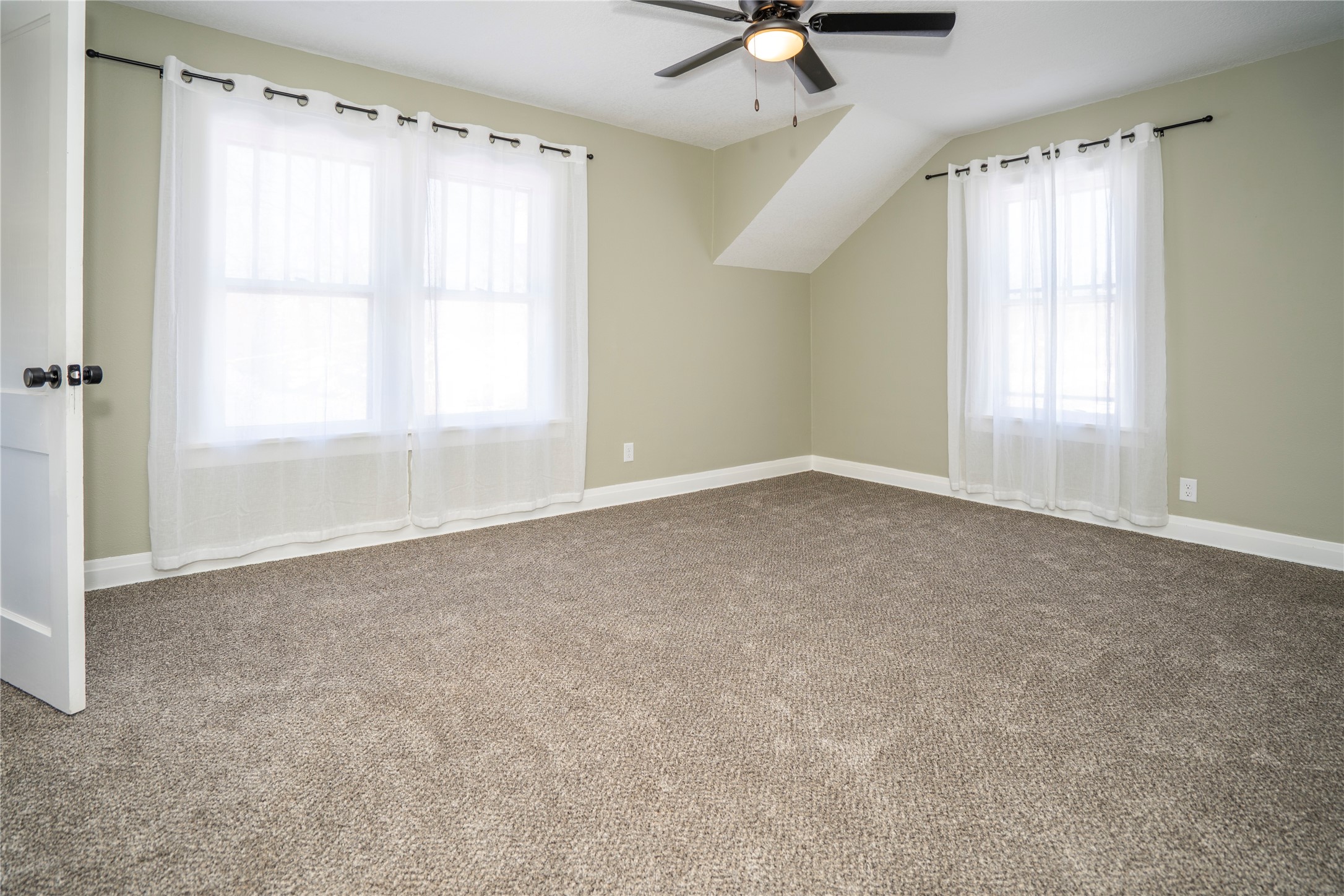 705 S 4th Avenue, Newton, Iowa image 29