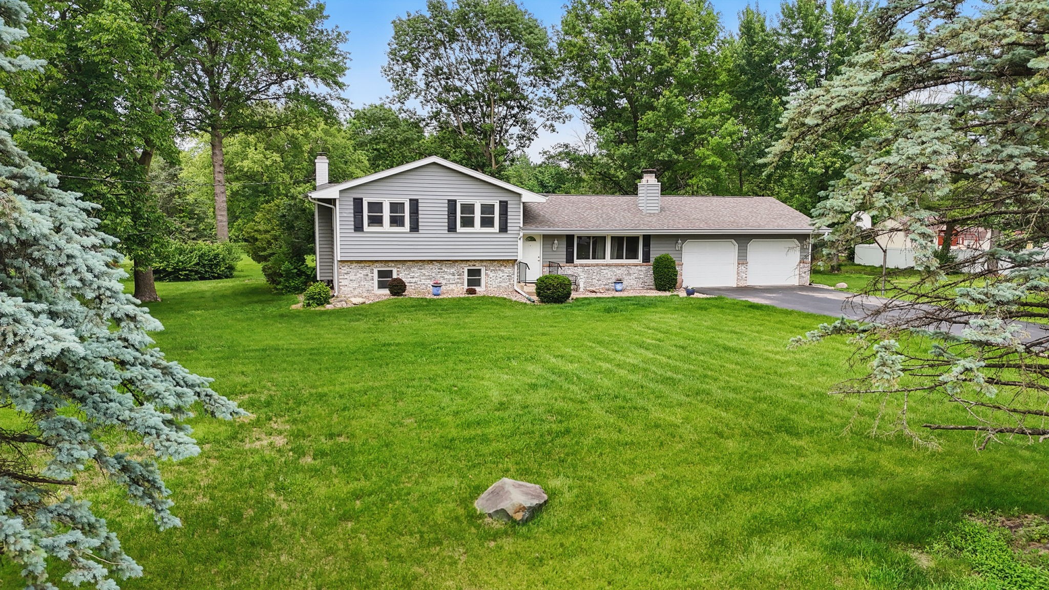 2431 NW 84th Avenue, Ankeny, Iowa image 2