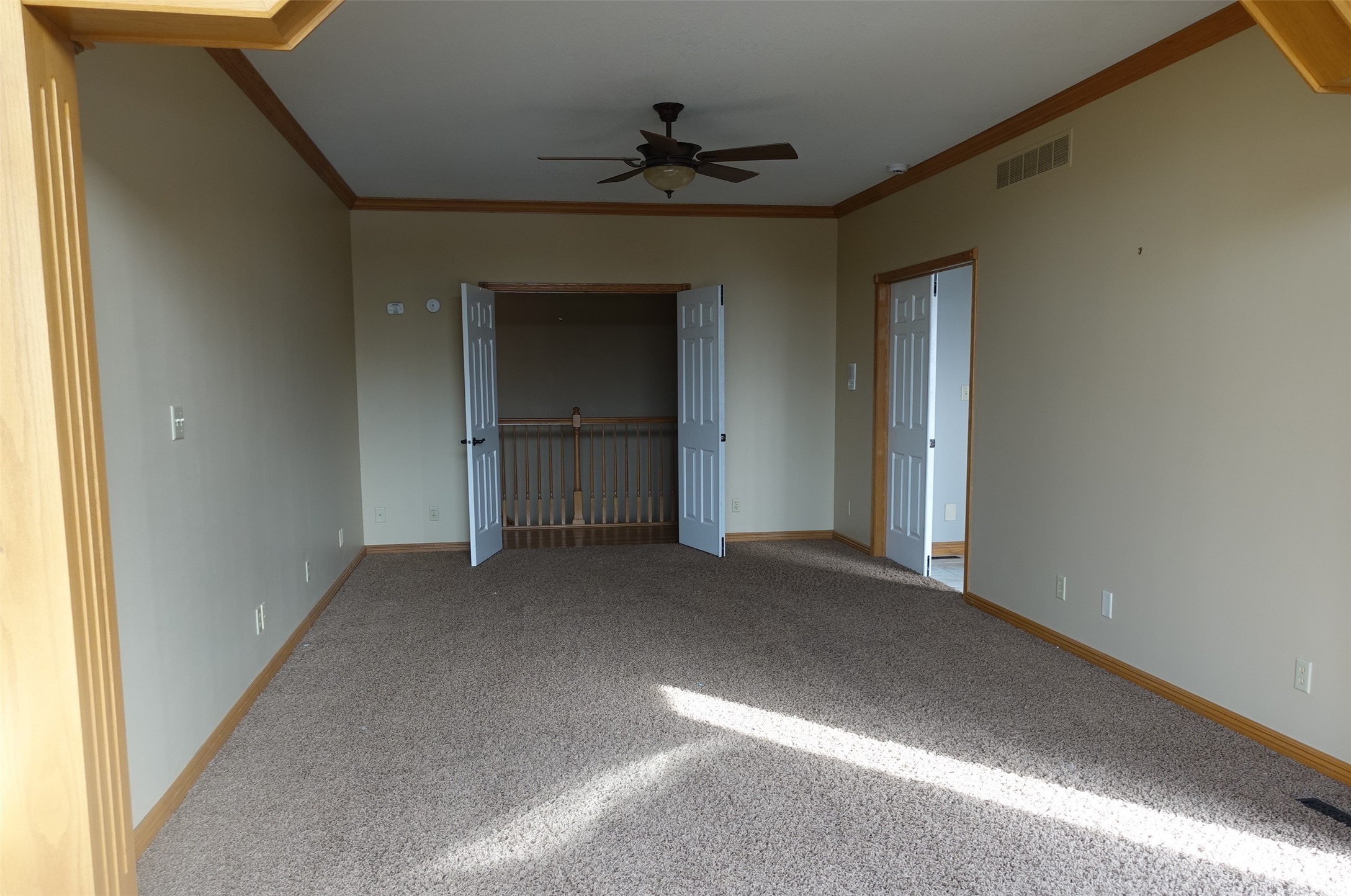 3310 NE HUNTINGTON Lane