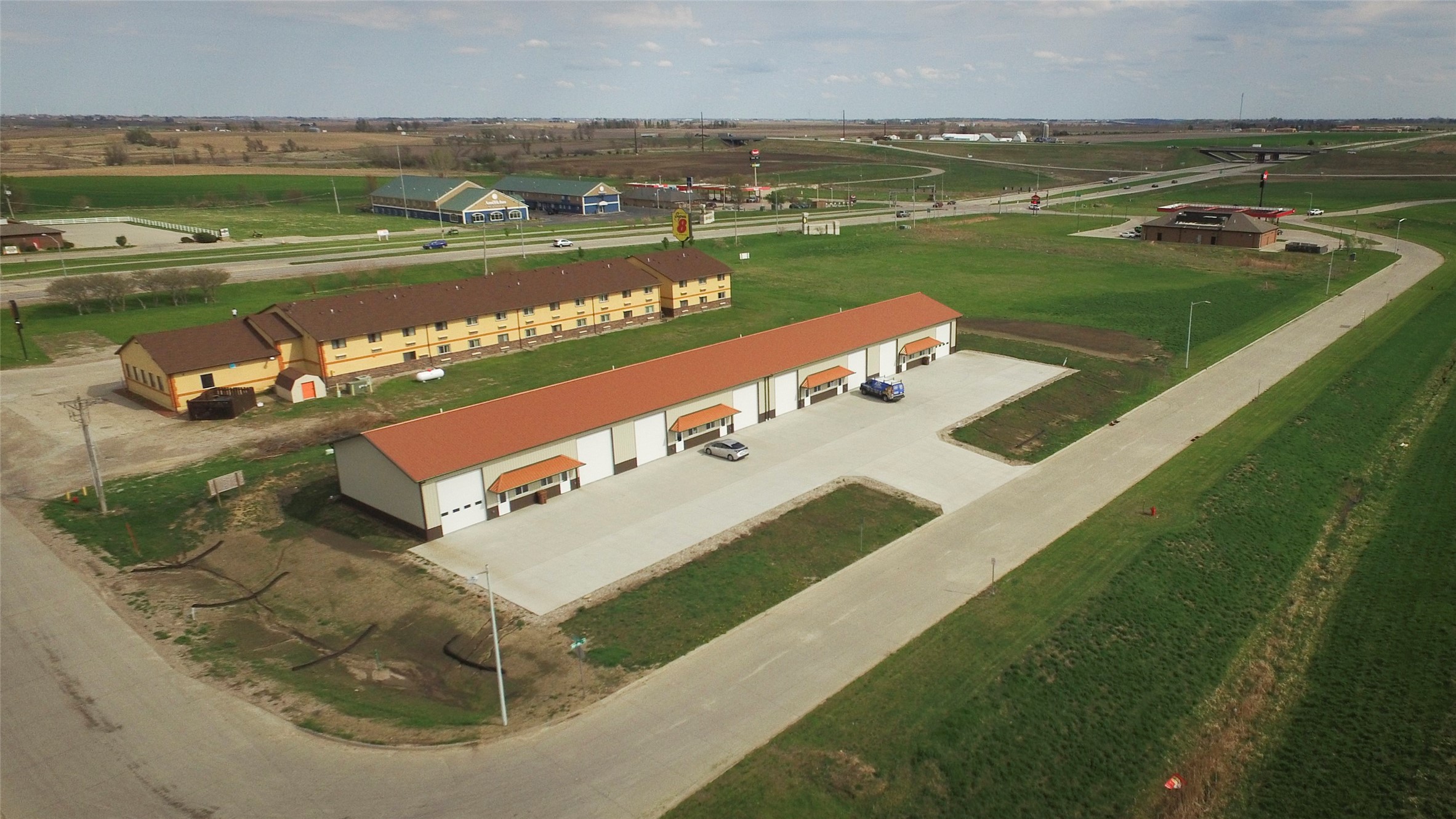 606 Stagecoach Rd Avenue, Grinnell, Iowa image 3