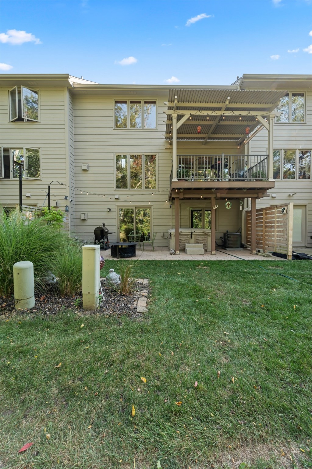 3003 Fox Hollow Circle, Des Moines, Iowa image 32