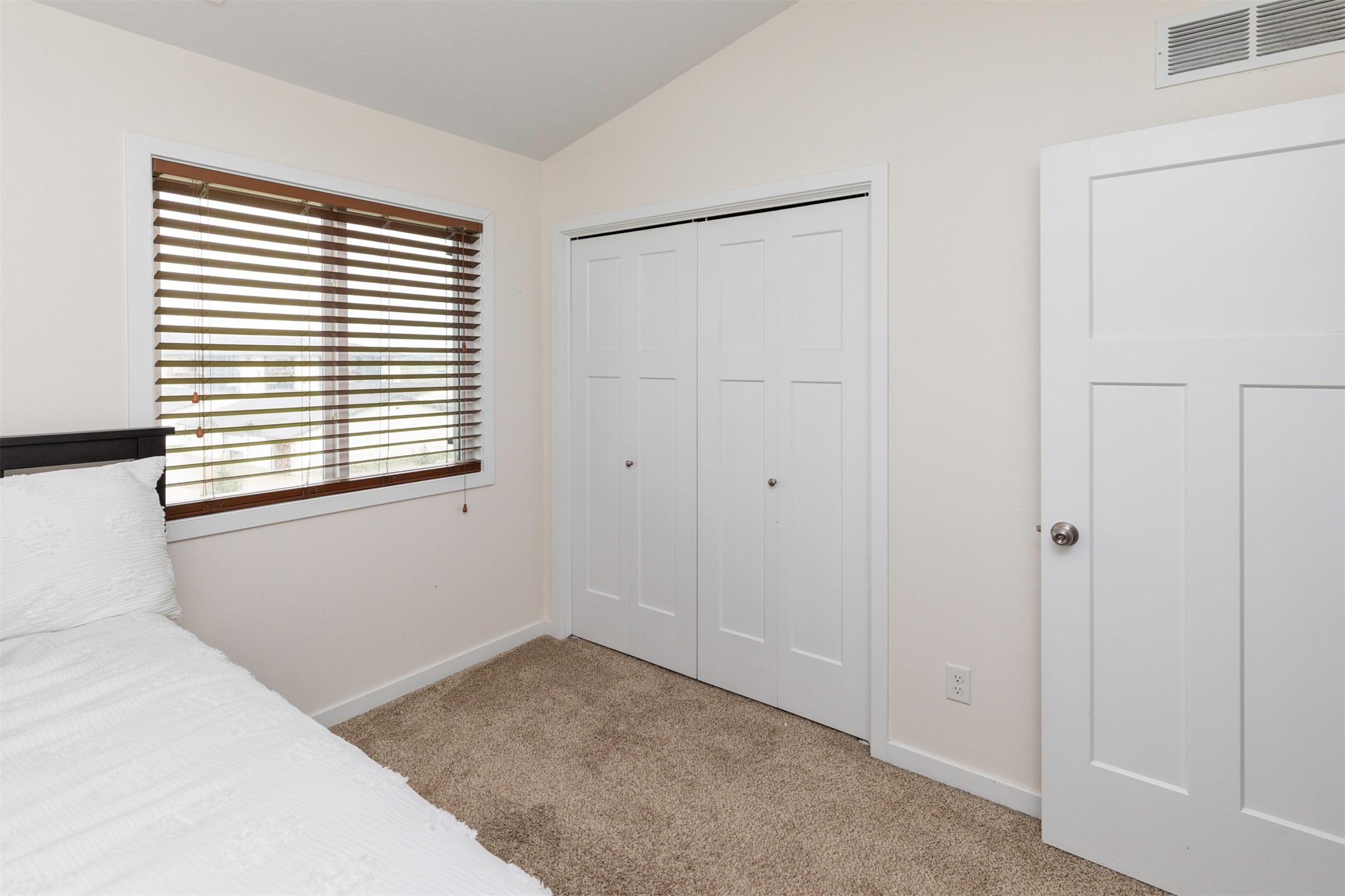 2884 Park Place, Norwalk, Iowa image 20