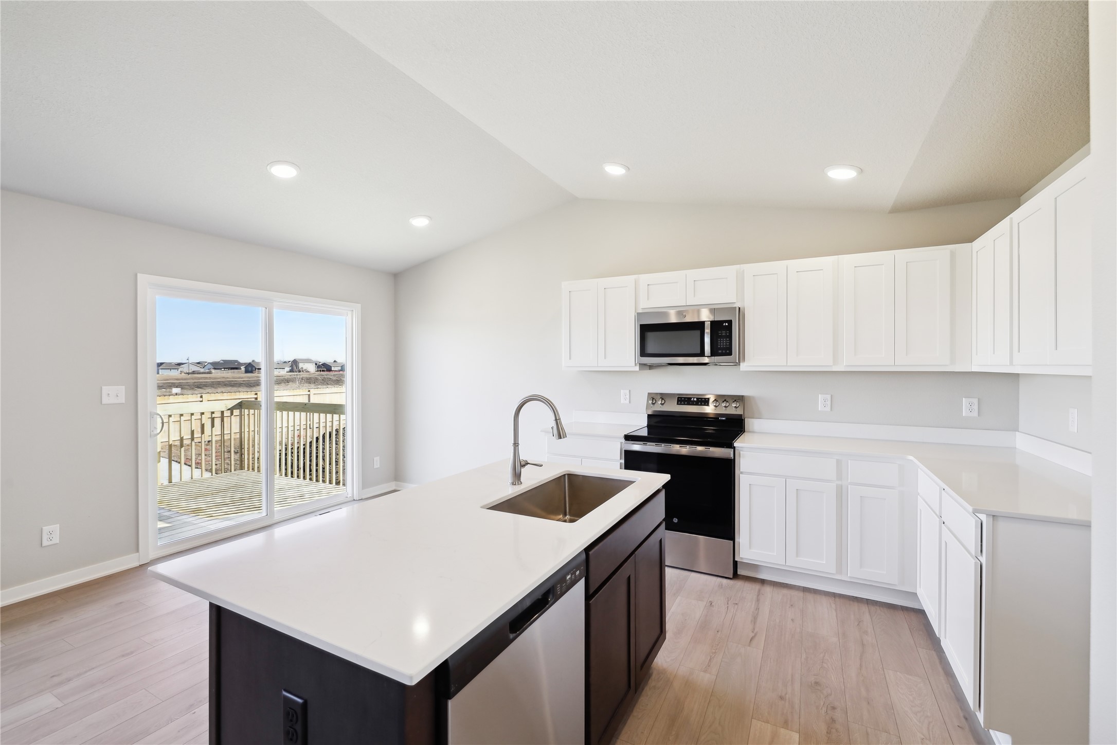 411 NE Allison Avenue, Elkhart, Iowa image 3