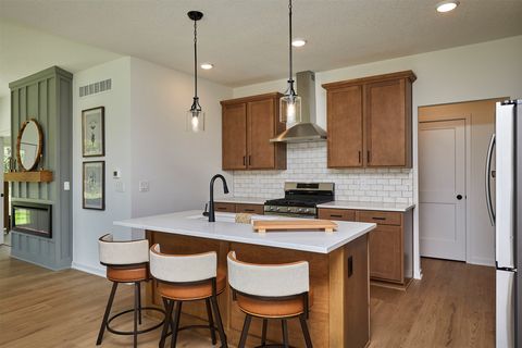 Homes For Sale - 1012 NW Macarthur Lane<br/> Waukee, IA 50263