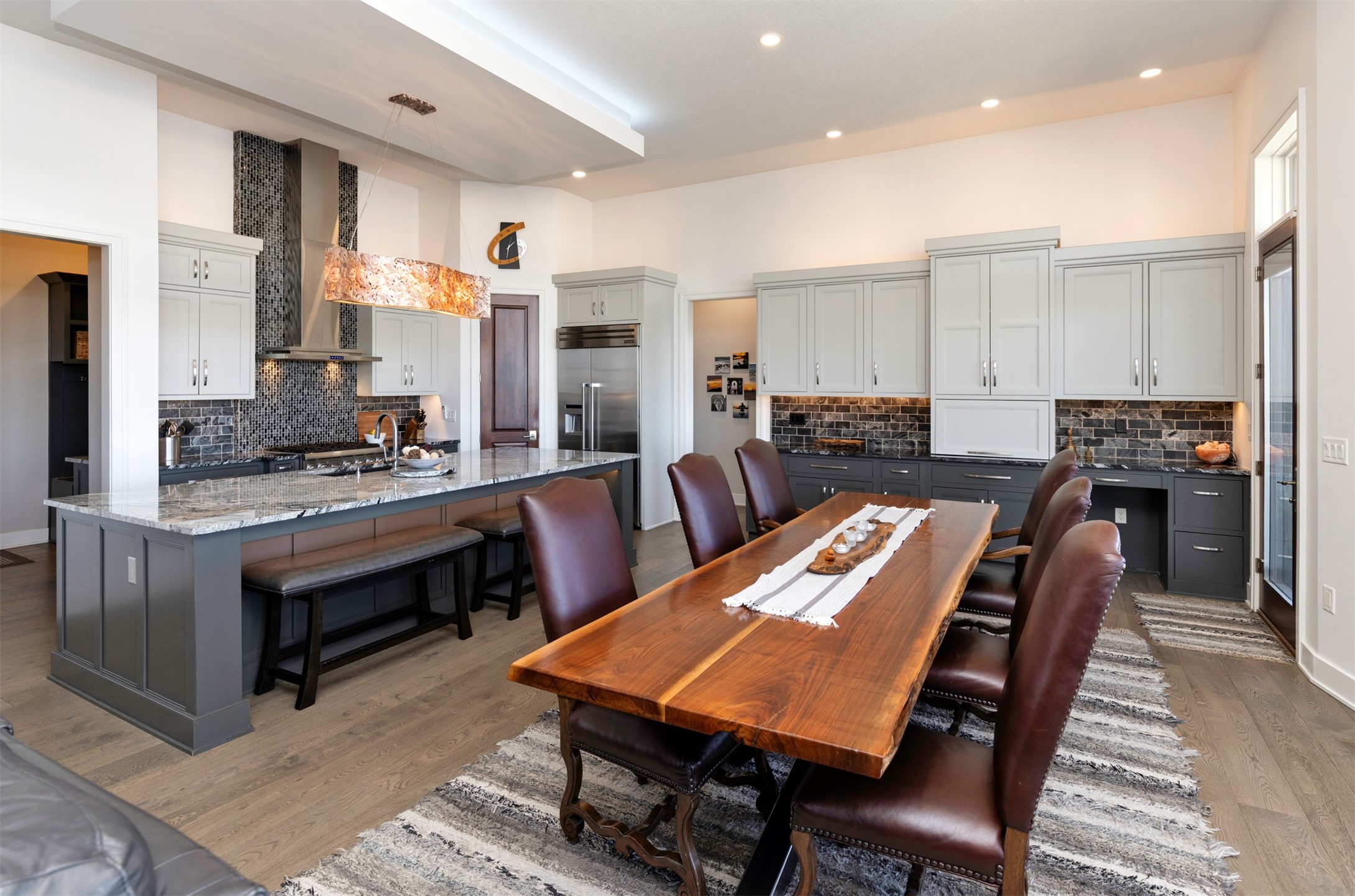 505 NE Dellwood Court