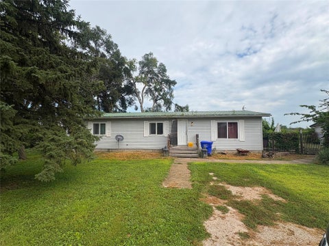 Homes For Sale - 105 W Clay Street<br/> Guthrie County, Panora, IA 50216