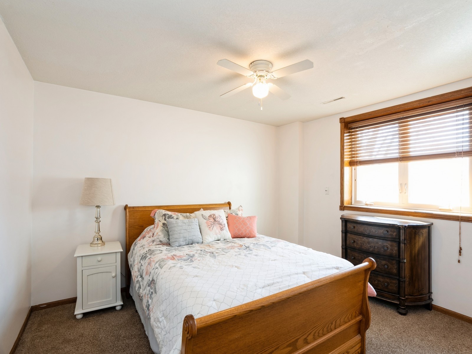 800 Scenic View Boulevard, Altoona, Iowa image 22