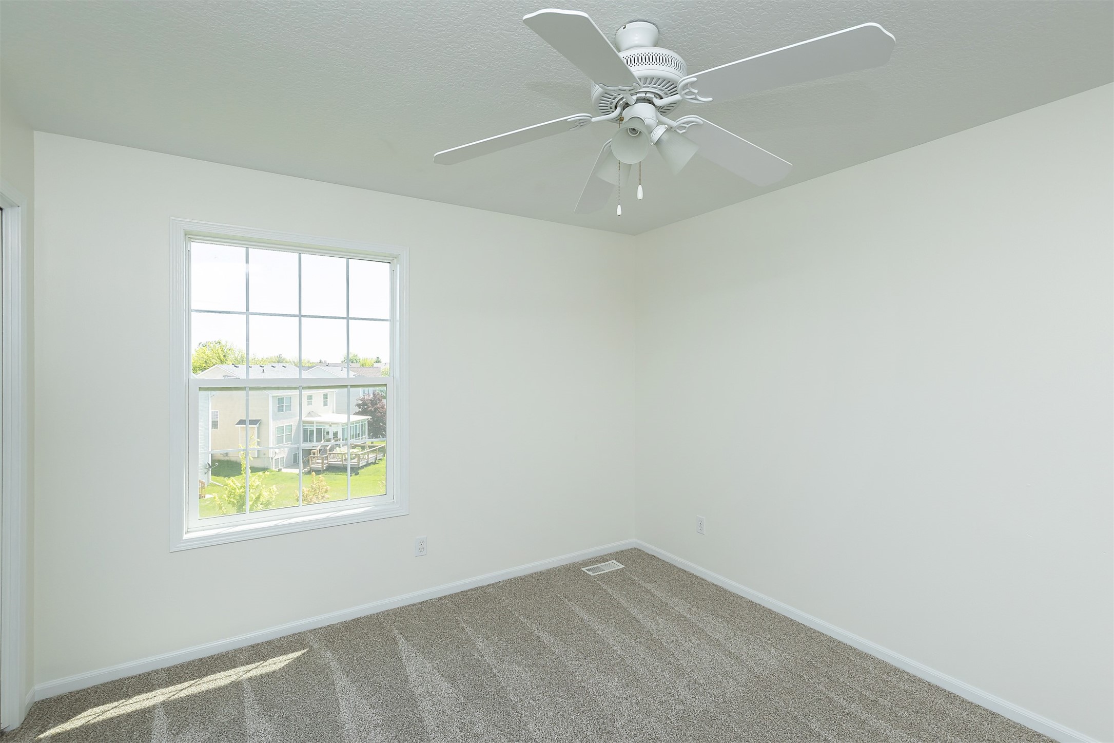 213 Bridgewood Drive, West Des Moines, Iowa image 18
