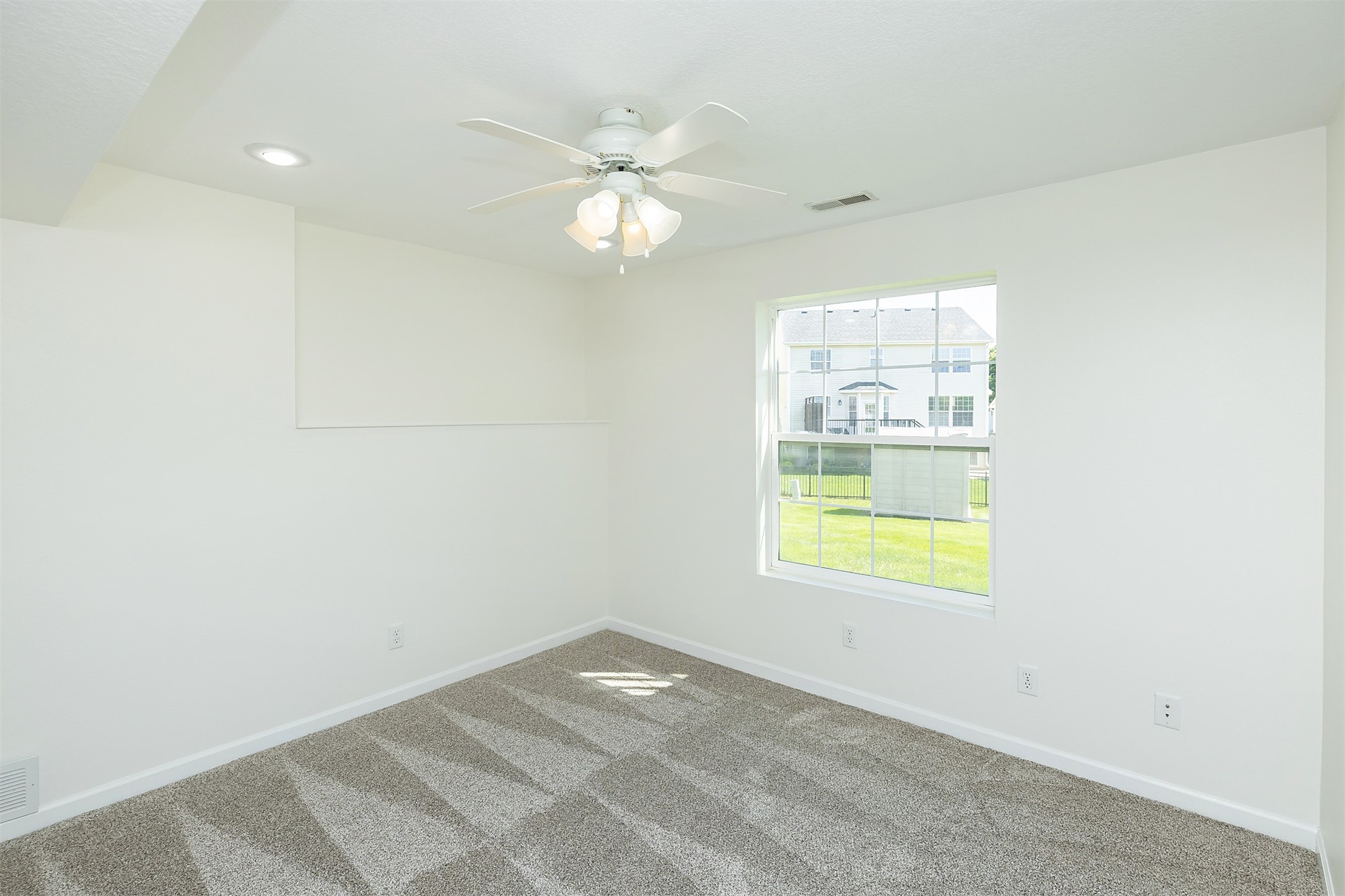 213 Bridgewood Drive, West Des Moines, Iowa image 28